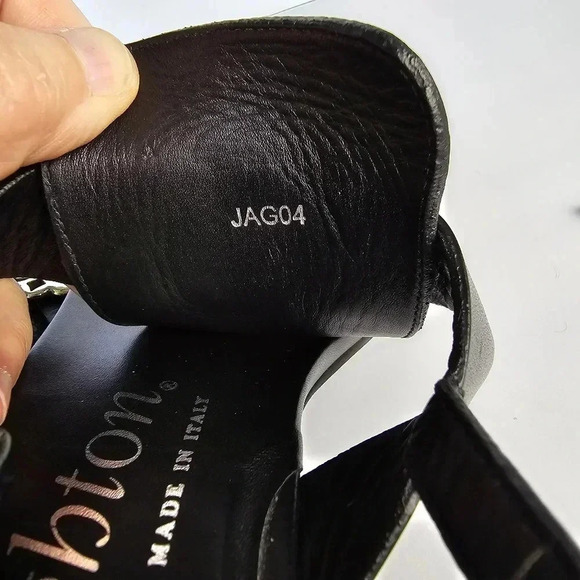 NWOT Brighton Alana Black Leather Sandal With Gold Tone Metal Hardware Size 9.5M - Picture 12 of 15